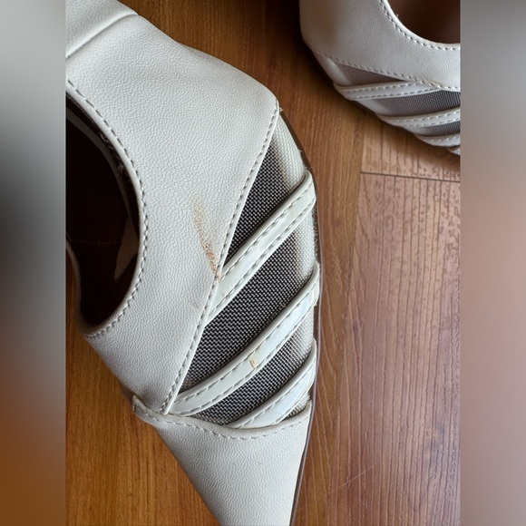 ASOS DESIGN Wide Fit Poster cut out high heeled pumps in white US 8 /UK 6 /EU 39 - Picture 8 of 10